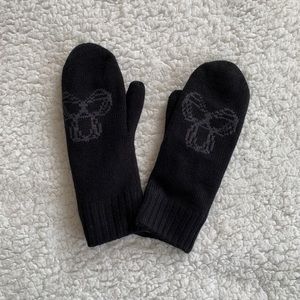 TNA Mittens NWOT